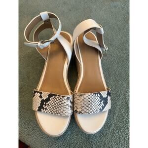 Marc Fisher LTD Espadrille Platform Wedges Size 9
